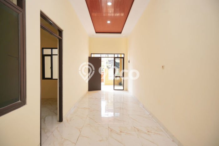 Rumah Siap Huni 3 KT 1 KM di Summarecon Bekasi, Bekasi Rumah Siap Huni 3 KT 1 KM di Summarecon Bekasi, Bekasi
