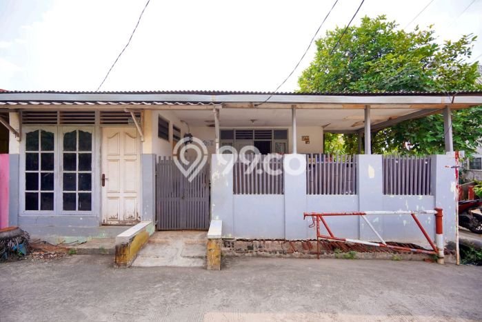 Hunian Strategis 2 KT LB 90m2 Kondisi Bagus di Grand Wisata Hunian Strategis 2 KT LB 90m2 Kondisi Bagus di Grand Wisata