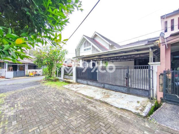 Dijual Hunian Mewah dengan Fasilitas Sekitar Lengkap di Pamulang, Tangerang Selatan Dijual Hunian Mewah dengan Fasilitas Sekitar Lengkap di Pamulang, Tangerang Selatan
