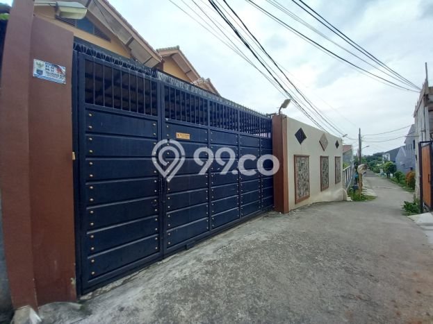 Hunian Eksklusif Siap Huni LT 385m2 di Beji, Depok Hunian Eksklusif Siap Huni LT 385m2 di Beji, Depok