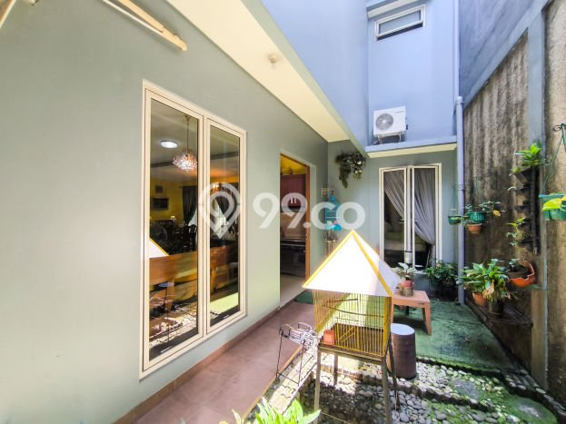 Siap Huni Hunian Elit 4 Kamar di Cipayung Dekat ke Mana Saja Siap Huni Hunian Elit 4 Kamar di Cipayung Dekat ke Mana Saja