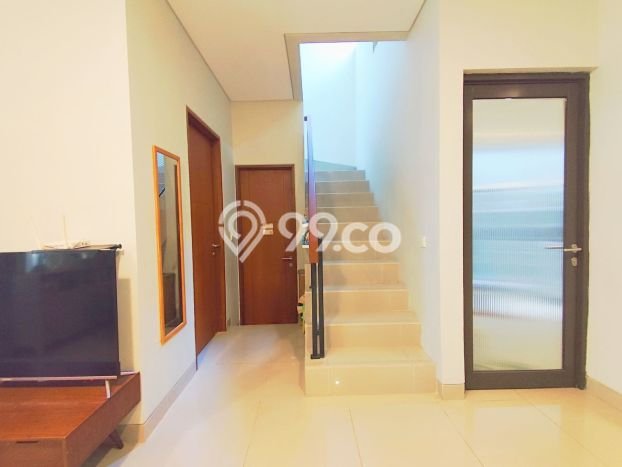 For Sale Hunian Rumah Terawat 3 Kamar di Cibubur, Jakarta Timur For Sale Hunian Rumah Terawat 3 Kamar di Cibubur, Jakarta Timur