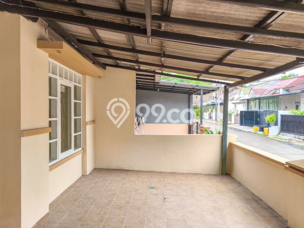 Jual Rumah Eksklusif 2 KT di BSD, Tangerang Jual Rumah Eksklusif 2 KT di BSD, Tangerang