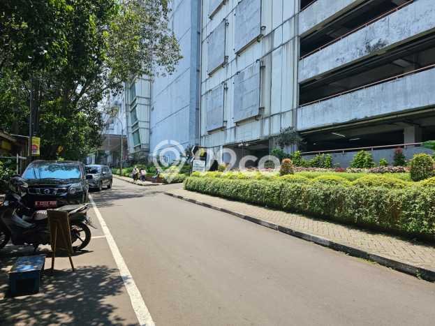 For Sale! Premium House LT 865m2 Desain Elegan di Babakan For Sale! Premium House LT 865m2 Desain Elegan di Babakan