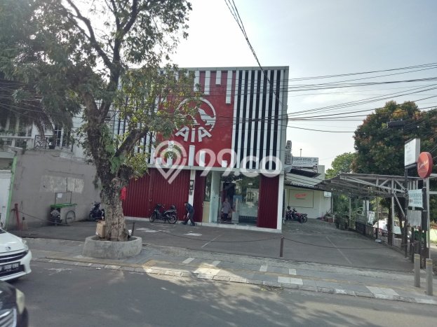 Ruko di , Luas 336m2m², Posisi Jalan Utama Ruko di , Luas 336m2m², Posisi Jalan Utama