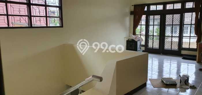 Rumah Luxury Modern Tanpa Renovasi di Baranangsiang Bogor Rumah Luxury Modern Tanpa Renovasi di Baranangsiang Bogor
