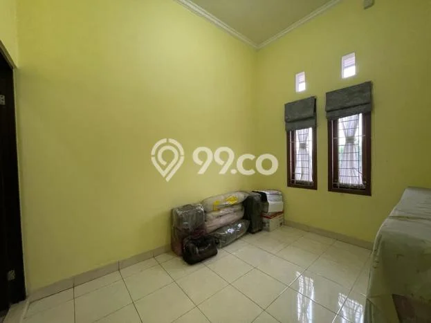 For Sale Hunian Rumah Nyaman 5 Kamar di Ciparigi, Bogor For Sale Hunian Rumah Nyaman 5 Kamar di Ciparigi, Bogor