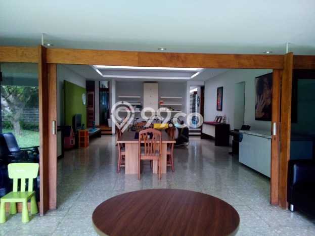 Jual Rumah Mewah Megah Dengan View Eksklusif di Tanah Sareal, Bogor Jual Rumah Mewah Megah Dengan View Eksklusif di Tanah Sareal, Bogor