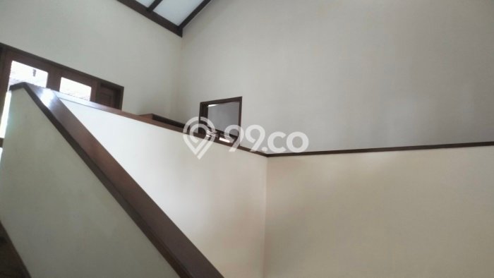 Jual Rumah Mewah Megah Dengan View Eksklusif di Baranangsiang, Bogor Jual Rumah Mewah Megah Dengan View Eksklusif di Baranangsiang, Bogor