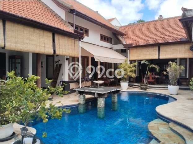 Vila di , Luas 612m2m², Lingkungan Nyaman Vila di , Luas 612m2m², Lingkungan Nyaman