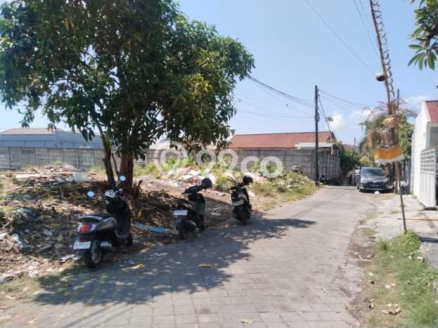 Lahan untuk Dijual Lokasi Denpasar Barat, Denpasar Luas 1800m2 SHM Lahan untuk Dijual Lokasi Denpasar Barat, Denpasar Luas 1800m2 SHM