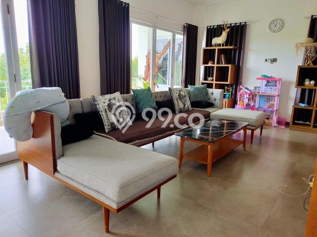 Vila di , Luas 250m2m², Lingkungan Asri Vila di , Luas 250m2m², Lingkungan Asri