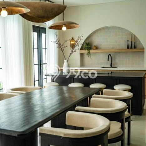 BISNIS POTENSIAL! Vila Kawasan , Area 225m2m², ROI Tinggi BISNIS POTENSIAL! Vila Kawasan , Area 225m2m², ROI Tinggi