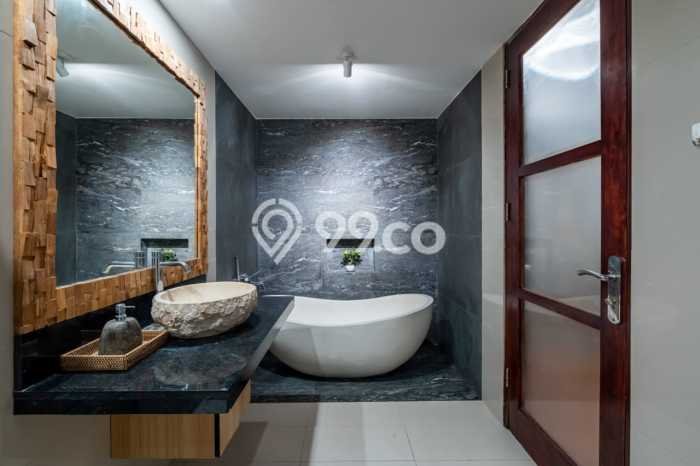 Vila Kawasan , Area 217m2m², Dekat Mudah Pusat Kota Vila Kawasan , Area 217m2m², Dekat Mudah Pusat Kota