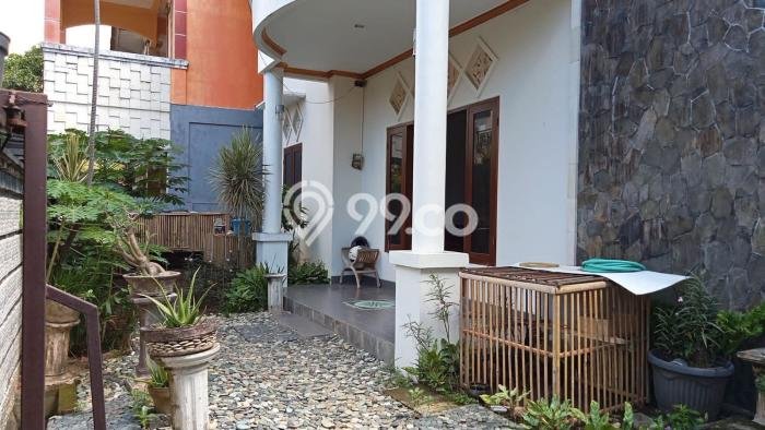 Rumah Modern 4 Kamar LT 235m2 di Renon Rumah Modern 4 Kamar LT 235m2 di Renon