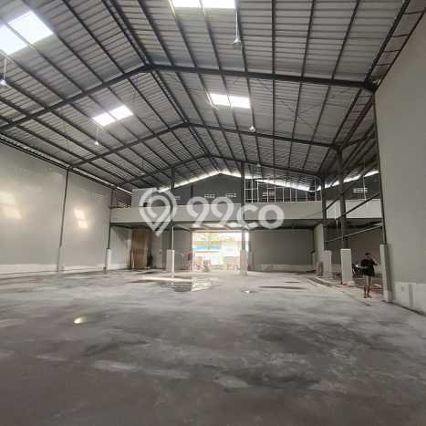 Gudang paling strategis disewakan di Cipondoh Tangerang Gudang paling strategis disewakan di Cipondoh Tangerang