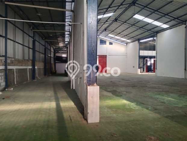 Gudang untuk Disewa di Pusat Jakarta Barat Luas Bangunan 1600m2 Gudang untuk Disewa di Pusat Jakarta Barat Luas Bangunan 1600m2