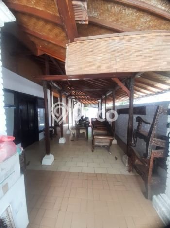 Rumah Modern 3 KT LT 200m2 di Batubulan Rumah Modern 3 KT LT 200m2 di Batubulan