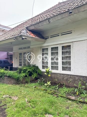 For Sale! Premium House LT 498m2 Desain Modern di Gatot Subroto For Sale! Premium House LT 498m2 Desain Modern di Gatot Subroto