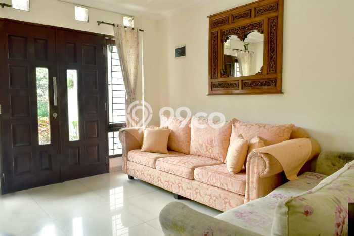 Hunian Mewah LB 431m2 Siap Pakai Desain Elegan di Sayap Dago, Bandung Hunian Mewah LB 431m2 Siap Pakai Desain Elegan di Sayap Dago, Bandung