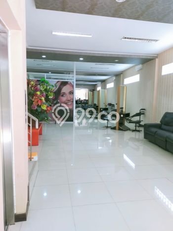 Komersial Bagus Dijual LB 820m2 Lokasi Strategis Bandung Area Cocok untuk Bisnis Komersial Bagus Dijual LB 820m2 Lokasi Strategis Bandung Area Cocok untuk Bisnis
