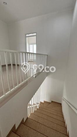 Dijual Rumah 4 Kamar Lokasi Ideal Bagus dan Strategis di Arcamanik Dijual Rumah 4 Kamar Lokasi Ideal Bagus dan Strategis di Arcamanik