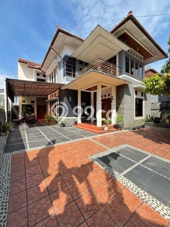 Jual Rumah Luas Elegan Dengan View Eksklusif di Sayap Dago, Bandung Jual Rumah Luas Elegan Dengan View Eksklusif di Sayap Dago, Bandung