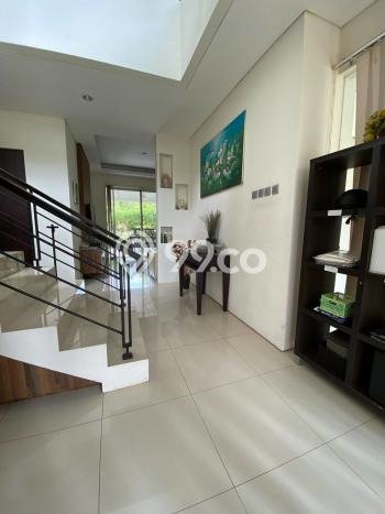 Ready to Use! Luxury House LT 340m2 Desain Elegan di Sayap Dago Ready to Use! Luxury House LT 340m2 Desain Elegan di Sayap Dago