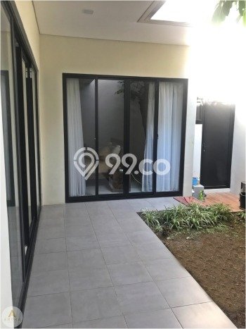 Dijual Rumah Mewah Elegan Dengan View Cantik di Summarecon Bandung, Bandung Dijual Rumah Mewah Elegan Dengan View Cantik di Summarecon Bandung, Bandung
