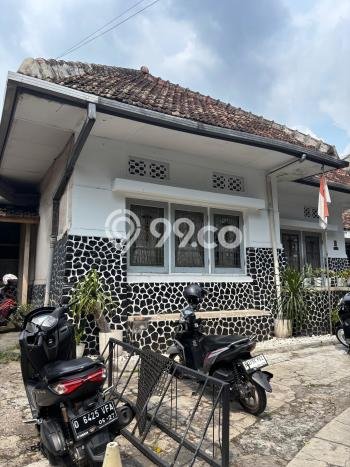 Hunian Elit LB 500m2 Siap Huni Desain Elegan di Sayap Dago, Bandung Hunian Elit LB 500m2 Siap Huni Desain Elegan di Sayap Dago, Bandung