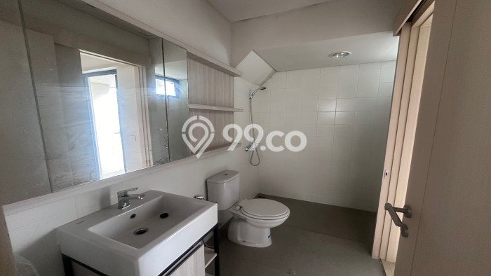 HUNIAN PREMIUM! Rumah di BSD City, 3 KT, Area Berkembang, Luas 60m² Bangunan 88m² HUNIAN PREMIUM! Rumah di BSD City, 3 KT, Area Berkembang, Luas 60m² Bangunan 88m²