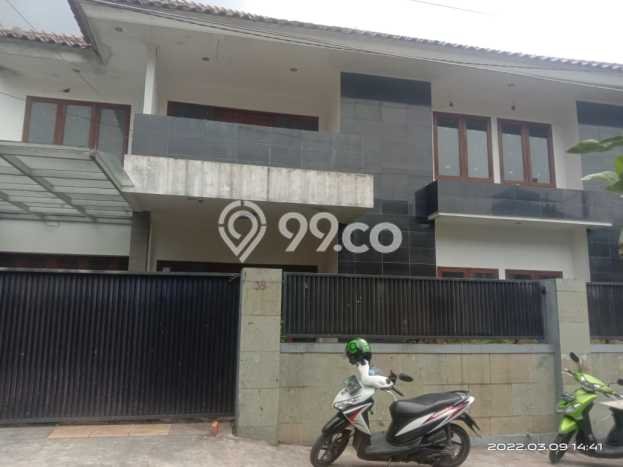 Dijual Rumah Elit Exclusive di Kebayoran Lama, Jakarta Selatan Dijual Rumah Elit Exclusive di Kebayoran Lama, Jakarta Selatan