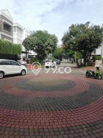 Rumah Siap Huni 4 KT 3 KM di Pantai Indah Kapuk, Jakarta Utara Rumah Siap Huni 4 KT 3 KM di Pantai Indah Kapuk, Jakarta Utara