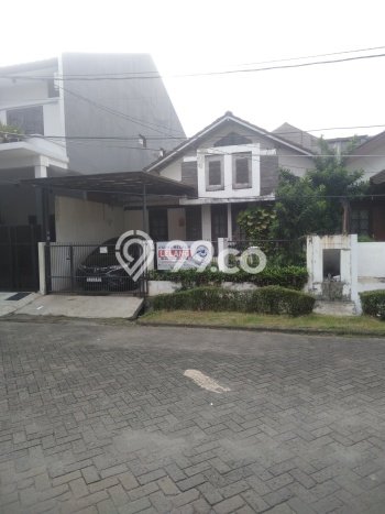 Rumah Asri 3 KT di Bintaro, Tangerang Selatan - LT 120m² Rumah Asri 3 KT di Bintaro, Tangerang Selatan - LT 120m²