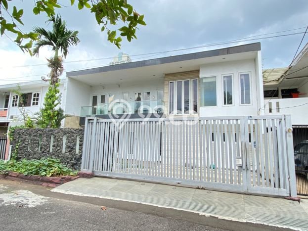 Rumah dengan Lokasi Strategis 5 KT di Ancol, Jakarta Utara Rumah dengan Lokasi Strategis 5 KT di Ancol, Jakarta Utara