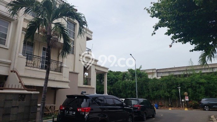 Rumah lokasi Kelapa Gading, Jakarta Utara, Luas 160m² Bangunan 172m² Rumah lokasi Kelapa Gading, Jakarta Utara, Luas 160m² Bangunan 172m²