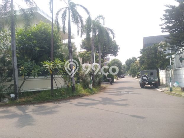 Hunian Elit LB 450m2 Siap Huni Desain Elegan di Puri Indah, Jakarta Barat Hunian Elit LB 450m2 Siap Huni Desain Elegan di Puri Indah, Jakarta Barat