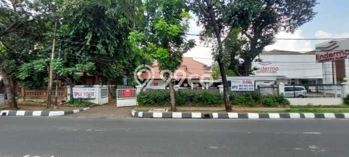 Rumah Elit LB 600m2 Siap Huni Desain Elegan di Pondok Indah, Jakarta Selatan Rumah Elit LB 600m2 Siap Huni Desain Elegan di Pondok Indah, Jakarta Selatan