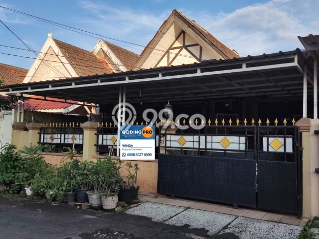 Jual Rumah Eksklusif 2 KT di Gading Serpong, Tangerang Jual Rumah Eksklusif 2 KT di Gading Serpong, Tangerang