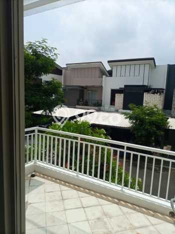 Rumah Elit Modern Siap Huni di BSD Foresta Tangerang Rumah Elit Modern Siap Huni di BSD Foresta Tangerang