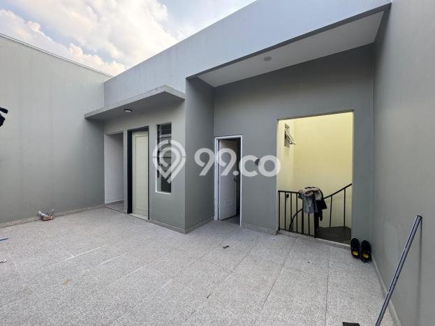 Rumah Elit Modern Tanpa Renovasi di Alam Sutera Tangerang Rumah Elit Modern Tanpa Renovasi di Alam Sutera Tangerang