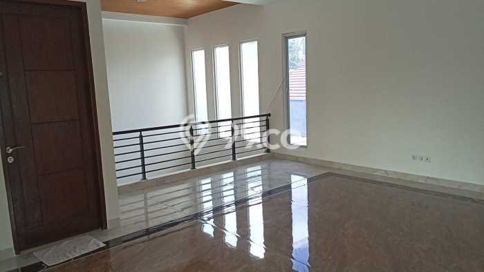 Dijual Rumah Premium dengan Fasilitas Sekitar Lengkap di Tangerang, Tangerang Dijual Rumah Premium dengan Fasilitas Sekitar Lengkap di Tangerang, Tangerang
