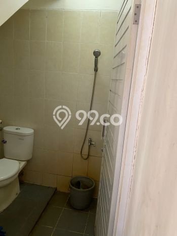 Rumah Luas Asri 2 KT Siap Pakai di Gading Serpong Tangerang Rumah Luas Asri 2 KT Siap Pakai di Gading Serpong Tangerang