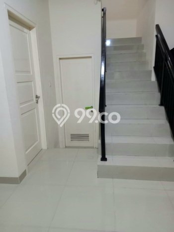 Rumah Luas Asri 3 KT Siap Pakai di Gading Serpong Tangerang Rumah Luas Asri 3 KT Siap Pakai di Gading Serpong Tangerang