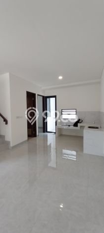 Rumah Luas Asri 3 KT Siap Pakai di Bintaro Tangerang Selatan Rumah Luas Asri 3 KT Siap Pakai di Bintaro Tangerang Selatan