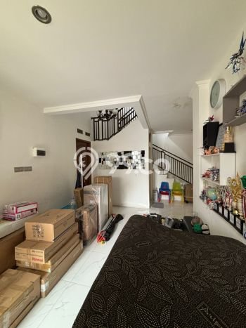 Rumah Elit LB 230m2 Siap Huni Desain Elegan di Bintaro, Tangerang Selatan Rumah Elit LB 230m2 Siap Huni Desain Elegan di Bintaro, Tangerang Selatan