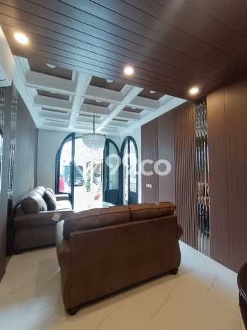 Best Deal Hunian Mewah Ideal dan Luas di BSD, Tangerang Selatan Best Deal Hunian Mewah Ideal dan Luas di BSD, Tangerang Selatan