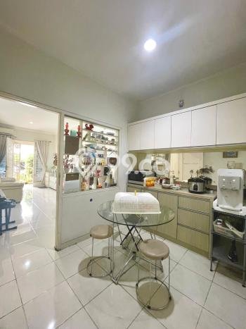 Rumah Modern 2 KT di Alam Sutera Tangerang Semi Furnished Rumah Modern 2 KT di Alam Sutera Tangerang Semi Furnished