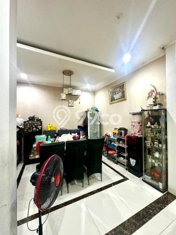 Jual Rumah Eksklusif 3 KT di Gading Serpong, Tangerang Jual Rumah Eksklusif 3 KT di Gading Serpong, Tangerang