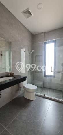 Rumah Mewah dengan Luas Tanah 249m² di Kawasan Elite BSD Green Cove, Tangerang Rumah Mewah dengan Luas Tanah 249m² di Kawasan Elite BSD Green Cove, Tangerang